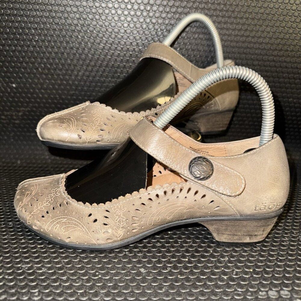 TAOS Tango Leather Mary Jane Tan Brown Cut Out Cottage Boho Shoes Women’s 6.5